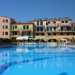 Vista Mare Con Piscina Cala Di Sole , Imperia Italia